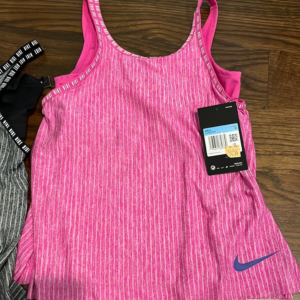 Girls Nike Dri-fit,  pink NWT, black NWOT size S